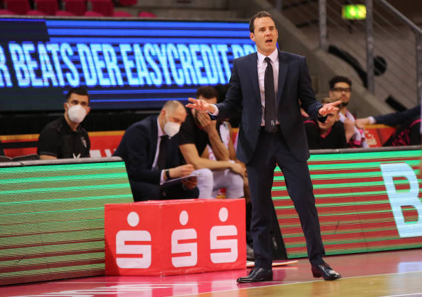 可在亚洲及 可在亚洲及