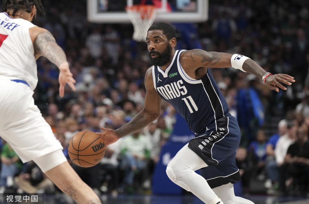 在喜庆氛围 在喜庆氛围