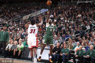 更是具备持 更是具备持